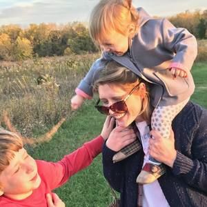 Meet your Posher, Holly